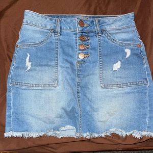 Denim skirt